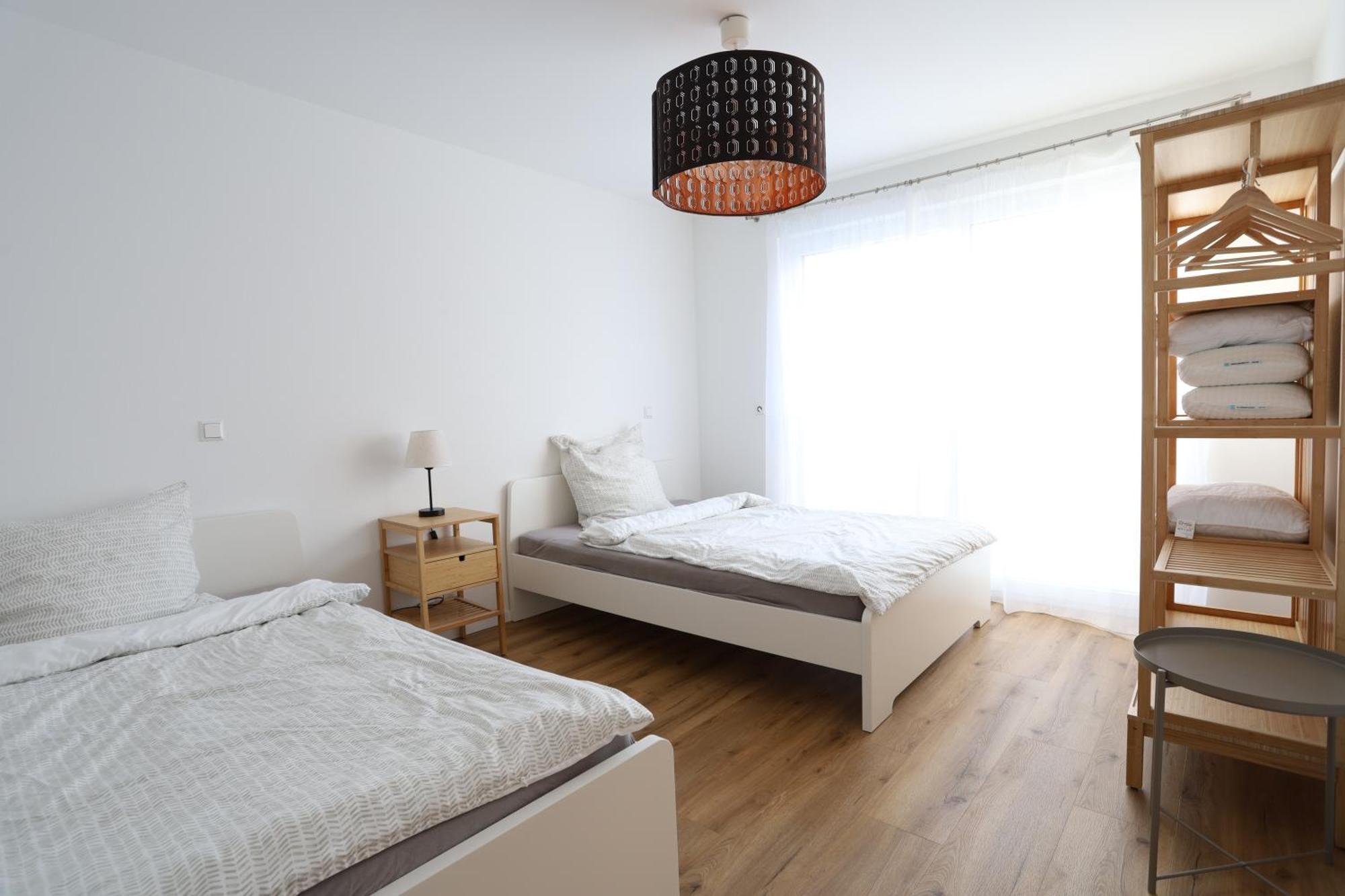 Erftstadt Apartments: Spacious 3-Room New York-Style Living Near Cologne Exterior photo